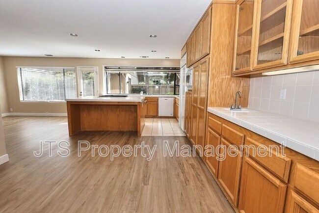 Building Photo - 11674 Gold Country Blvd