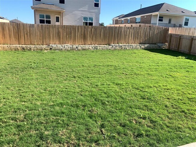 Building Photo - 3301 Dusted Daisy St