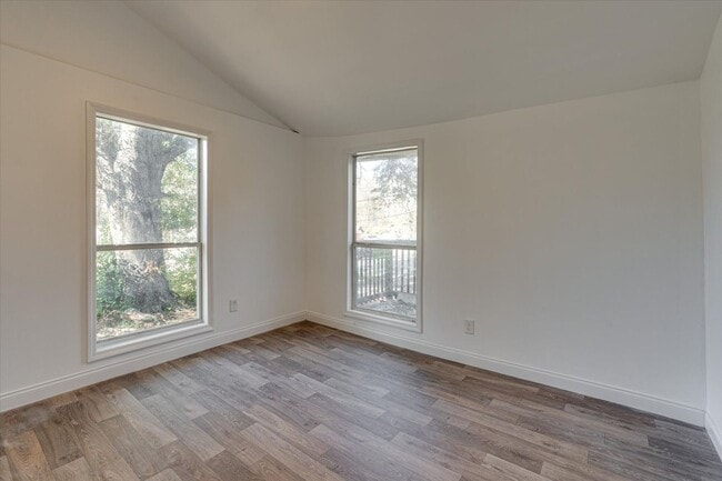 Building Photo - 6110 Walden Ave