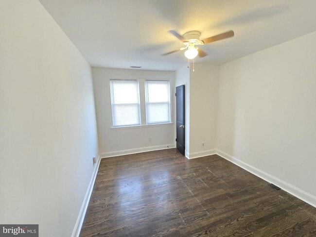 Building Photo - 1514 Lochwood Rd