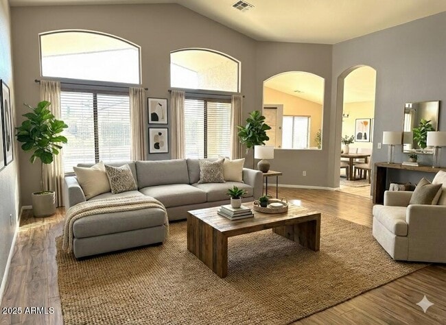 Building Photo - 8119 S 47th Ln