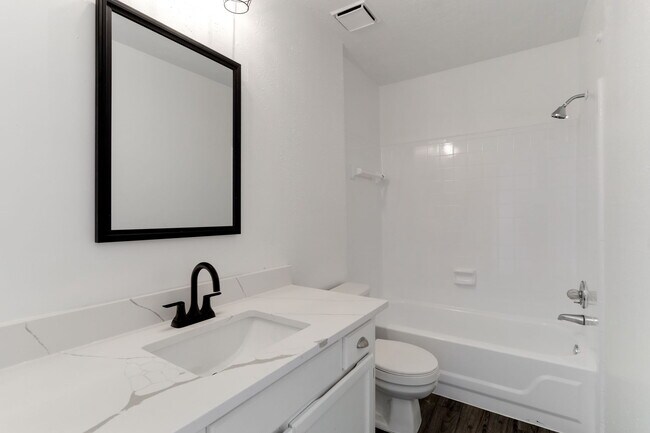 2nd Bathroom - 18326 Autumn Trails Ln