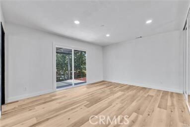 Building Photo - 22960 Cove View St