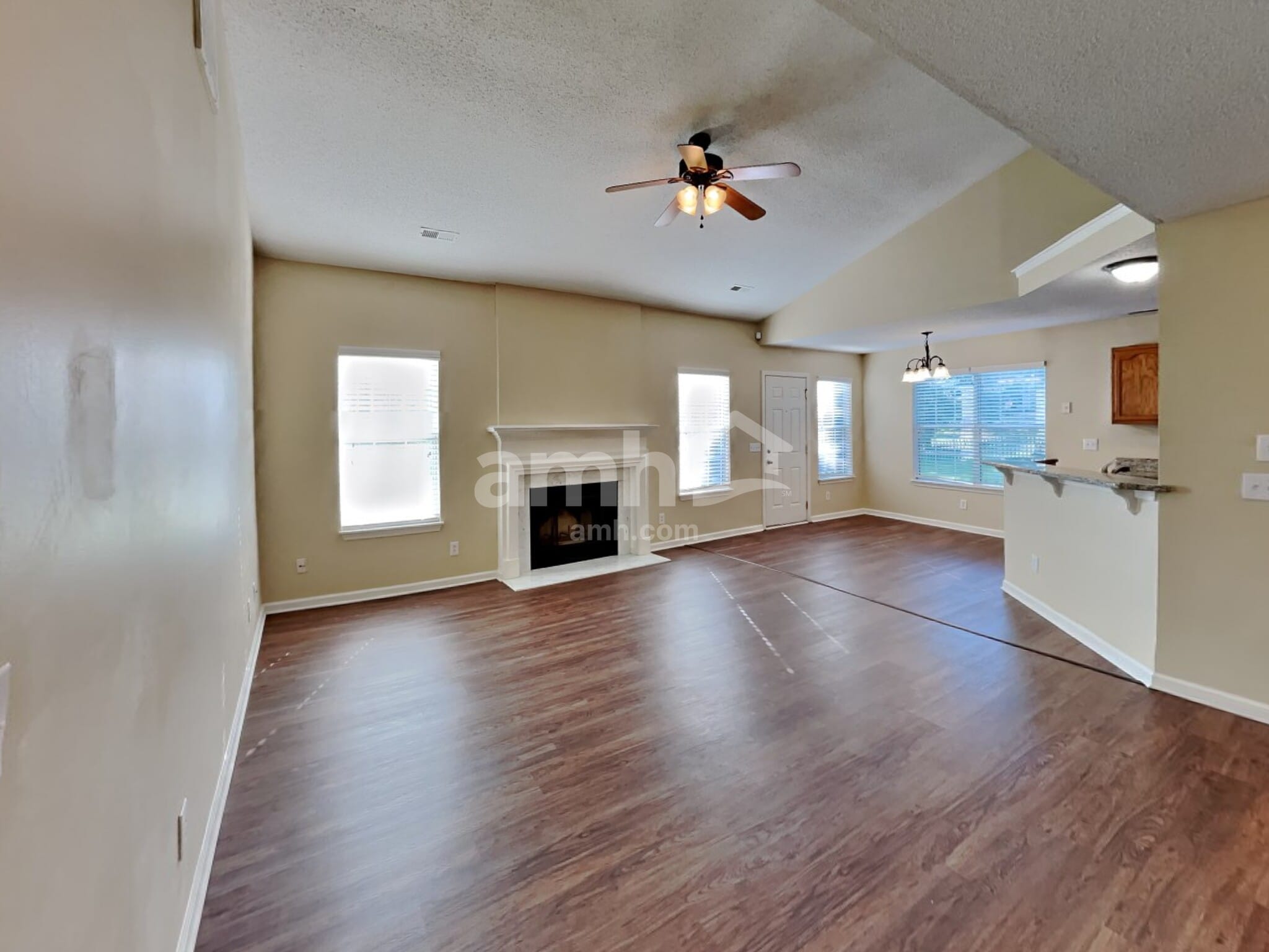 Building Photo - 7117 Daerwood Pl