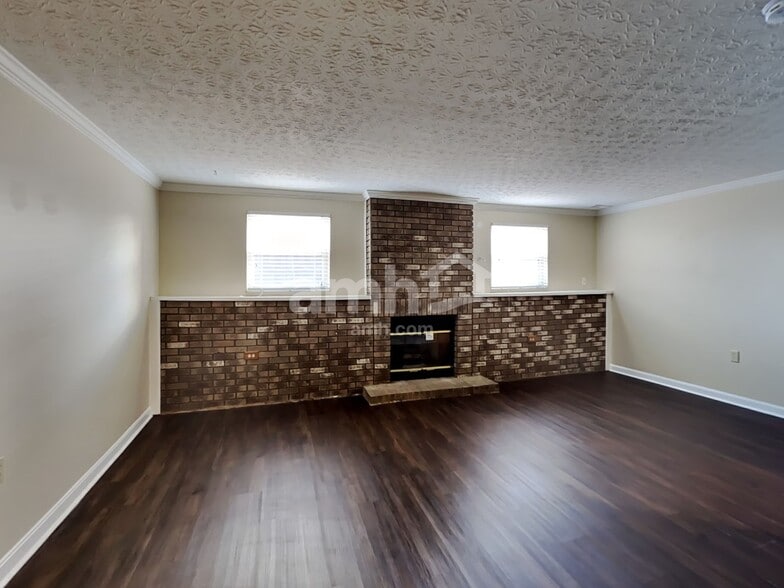 Building Photo - 1293 Cinnamon Dr