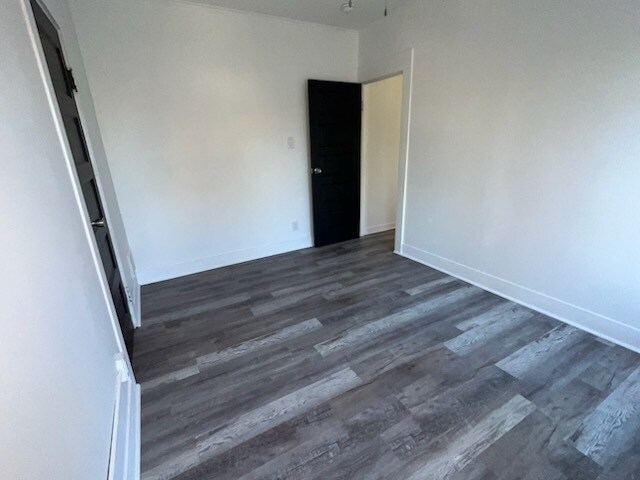 Building Photo - 122 Redfield Pl