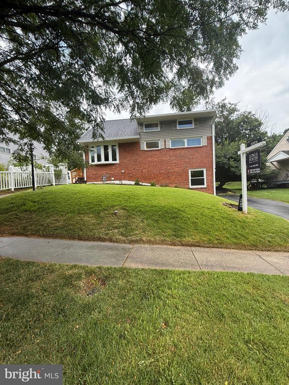 Building Photo - 816 Crothers Ln
