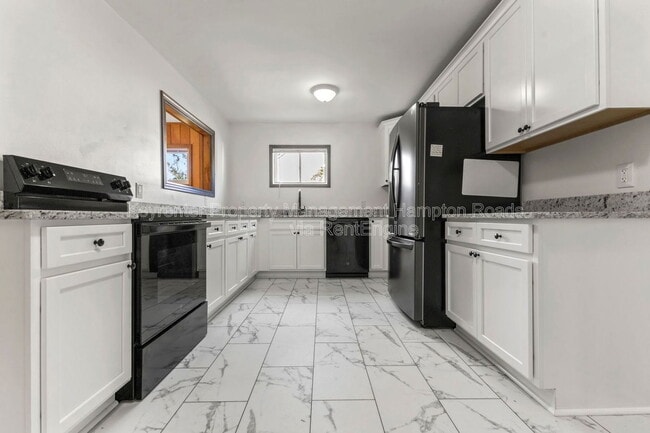 Building Photo - 4707 Dermott St