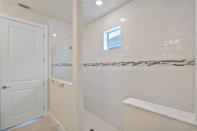 Building Photo - 17017 Pine Lily Ln