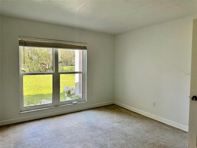 Building Photo - 2625 FL-590