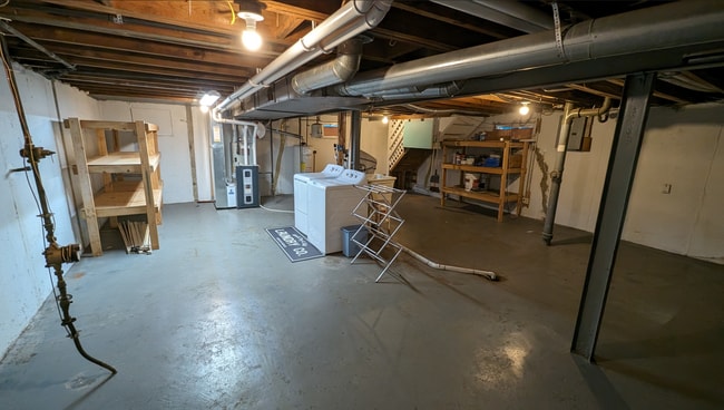 Building Photo - 8112 Appleton Dr