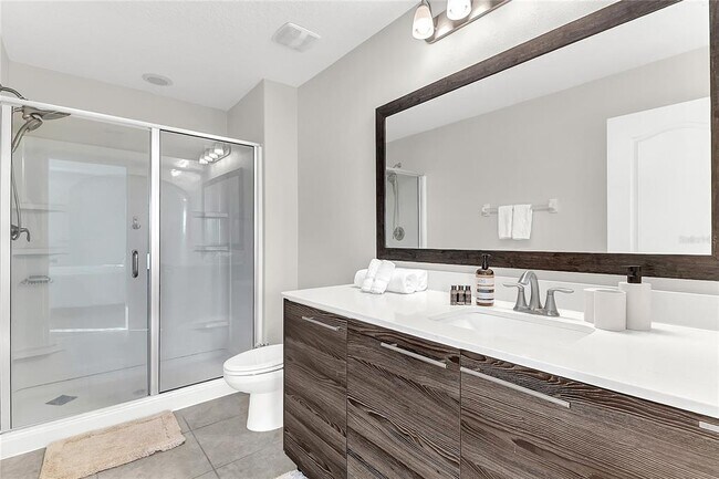 Building Photo - 105 Kenny Blvd