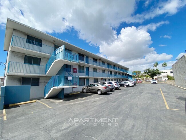 Building Photo - 980 Robello Ln