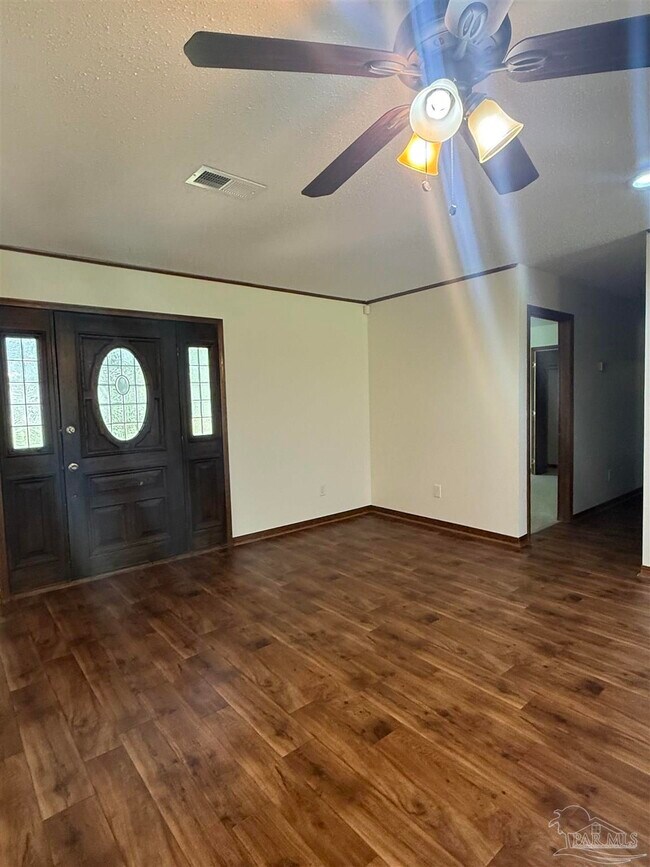 Building Photo - 6200 Jays Way