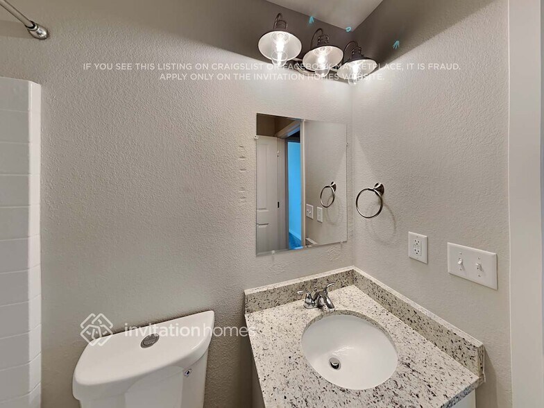 Building Photo - 2168 Bock St