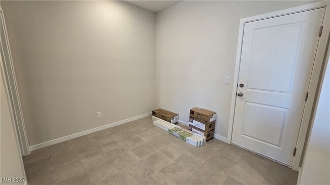 Building Photo - 853 Angwin Ln