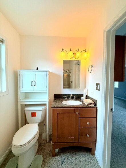 ADU - 1/2 Bath - 17624 Wheat Fall Dr