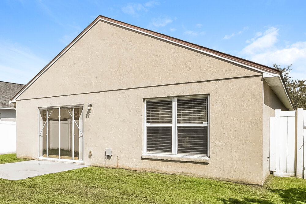 Building Photo - 2160 Jessa Dr