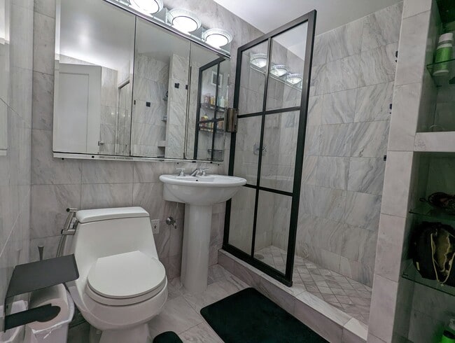 Building Photo - 151 Tremont St