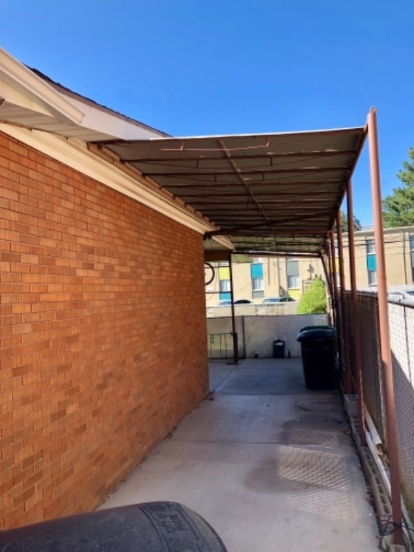 Building Photo - 138 W 800 N St