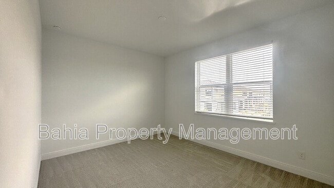 Building Photo - 9233 Santorini Dr