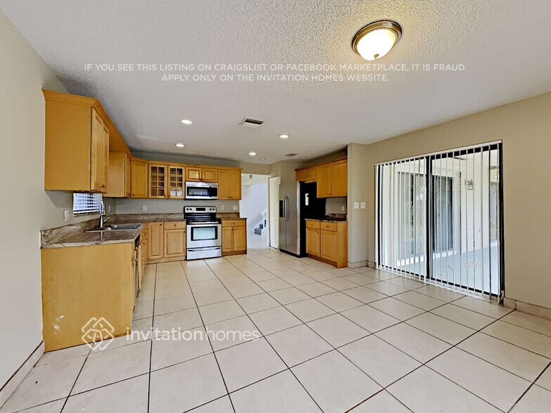 Building Photo - 15510 Queens Grant Ct