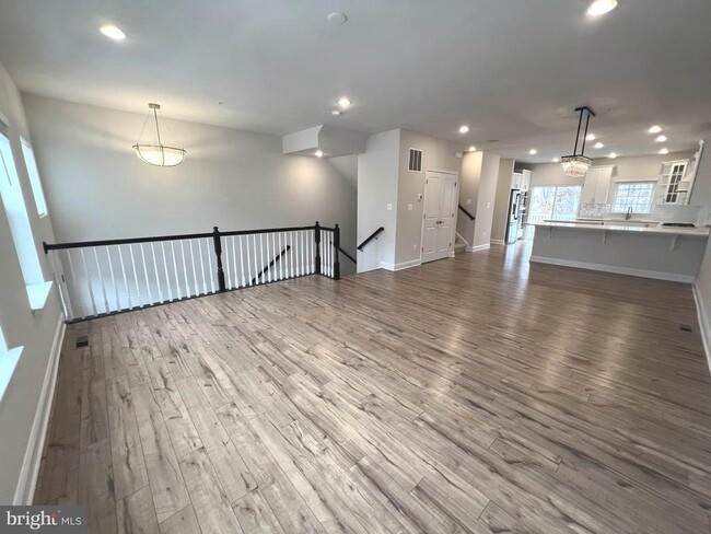 Building Photo - 1286 Orchid Rd