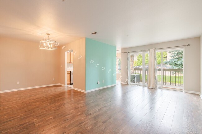 Building Photo - Condo for Rent in New Castle