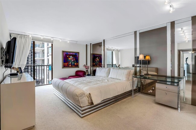 Building Photo - 19707 Turnberry Way