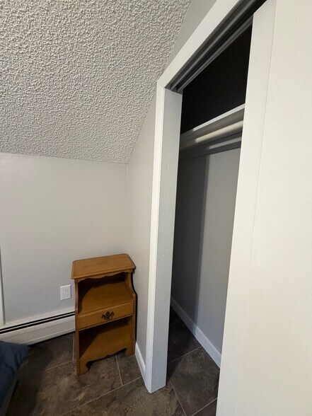 Building Photo - 36 Edgemont Ave