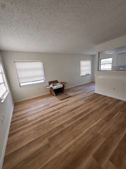 Building Photo - 224 Pleasant Grove Rd