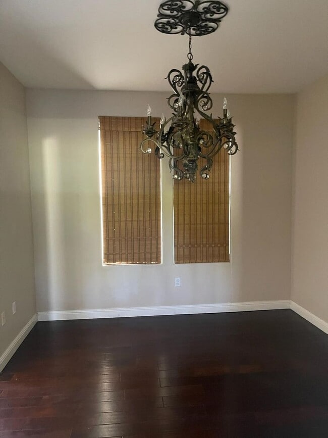 Building Photo - 11916 Grecian Laurel St