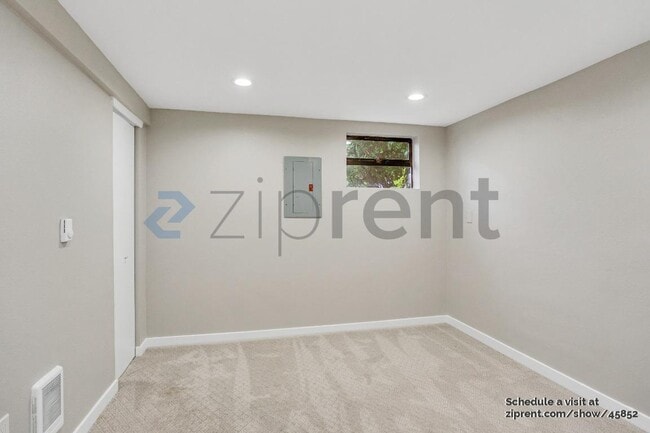 Building Photo - 8360 10th Ave NW
