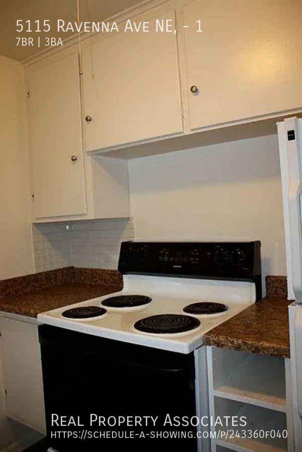 Building Photo - 5115 Ravenna Ave NE