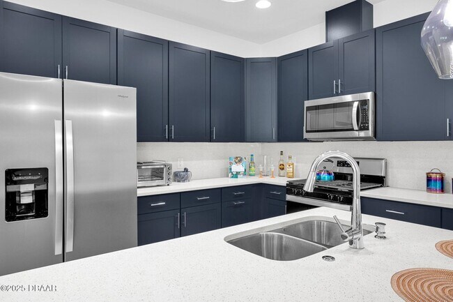 Building Photo - 913 Bama Breeze Dr