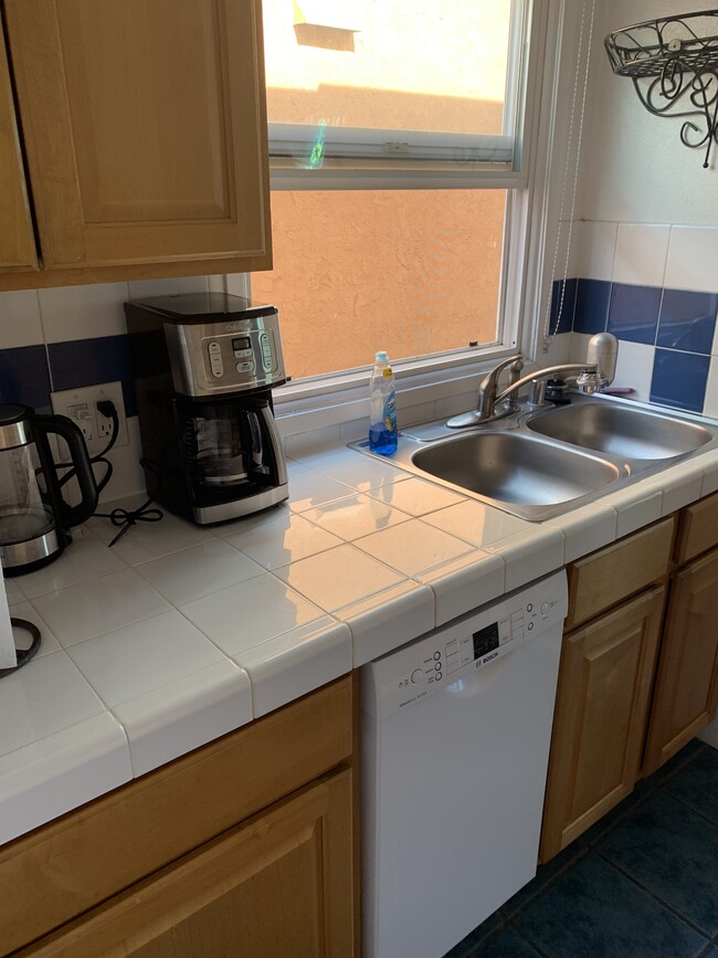 studio kitchen - 117 Bay Shore Ave