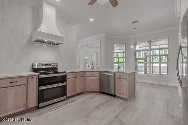Building Photo - 1737 Heatherwood Dr