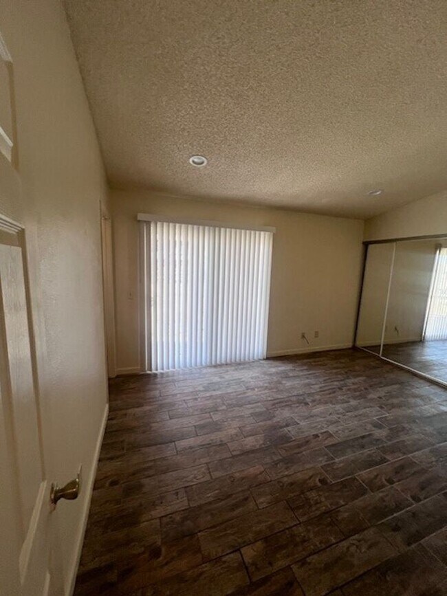 Building Photo - 26595 Voyage Ln