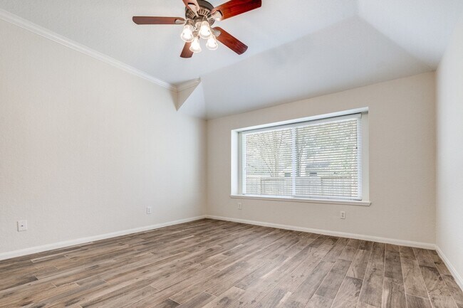 Building Photo - 130 S Veranda Ridge Dr