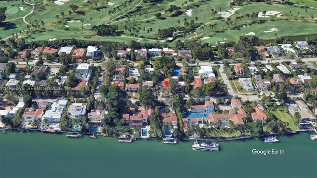 Building Photo - 5830 Pine Tree Dr