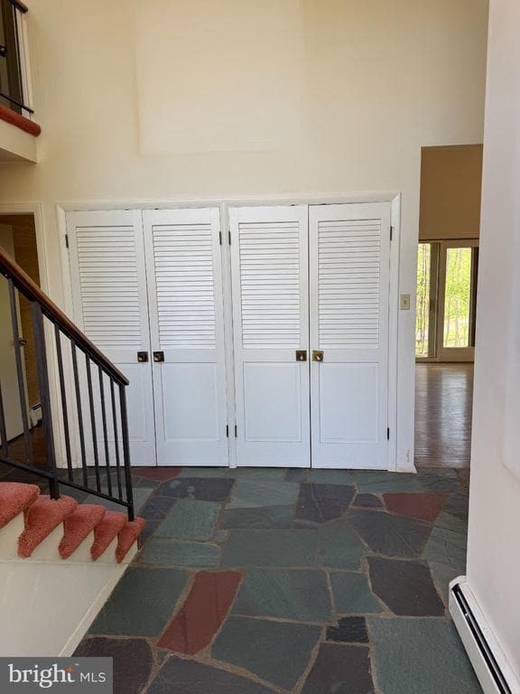 Building Photo - 11627 Pine Tree Dr