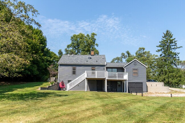 Building Photo - 1319 W Textile Rd