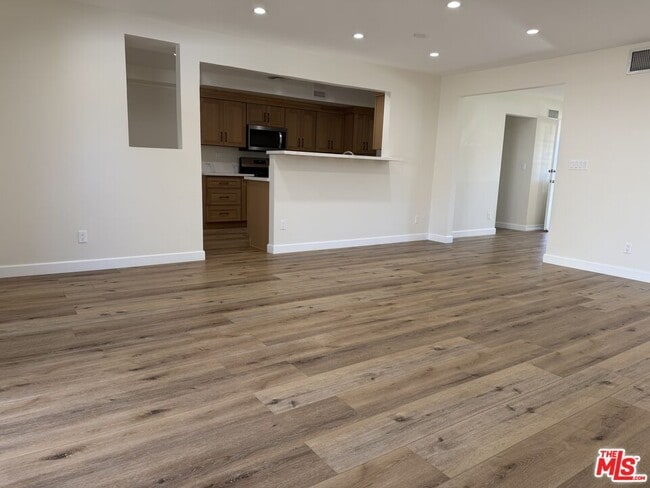 Building Photo - 22341 Burton St