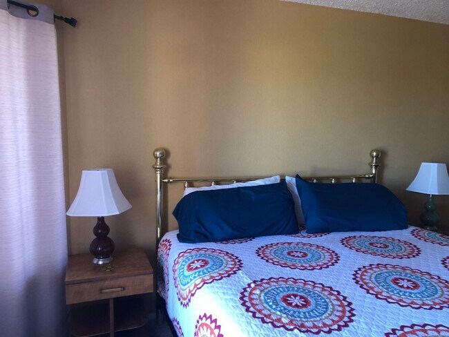 Building Photo - Manor 1485A Seasonal Rental