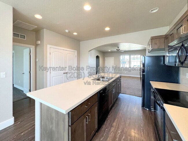 Building Photo - 6271 S Ruddsdale Ave