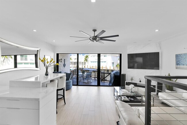 Building Photo - 1035 Boca Cove Ln