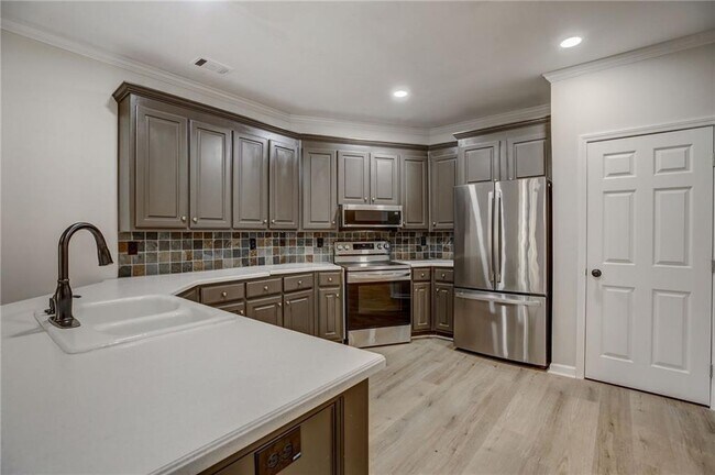 Building Photo - 128 Gold Springs Ct