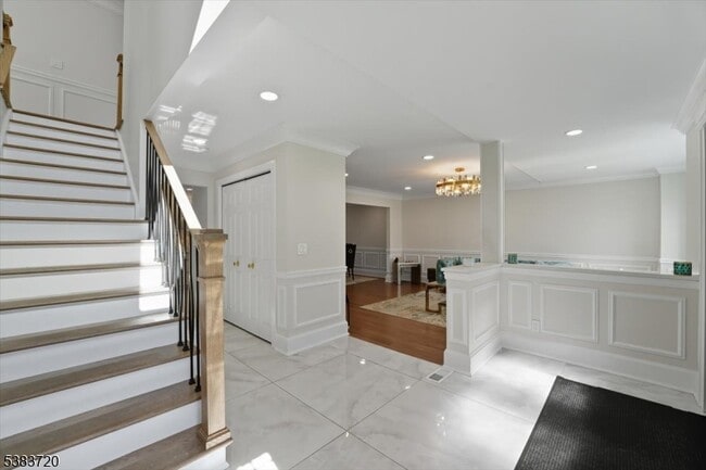 Building Photo - 41 Stirling Terrace