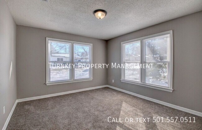 Building Photo - 1412 Washington St