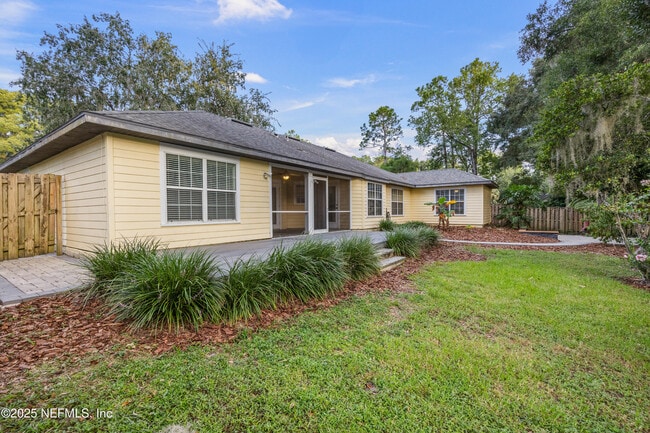 Building Photo - 6840 SW 80th Dr